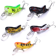 LURESMEOW cricket-grasshopper crankbait with lifelike motion attracts bass and trout