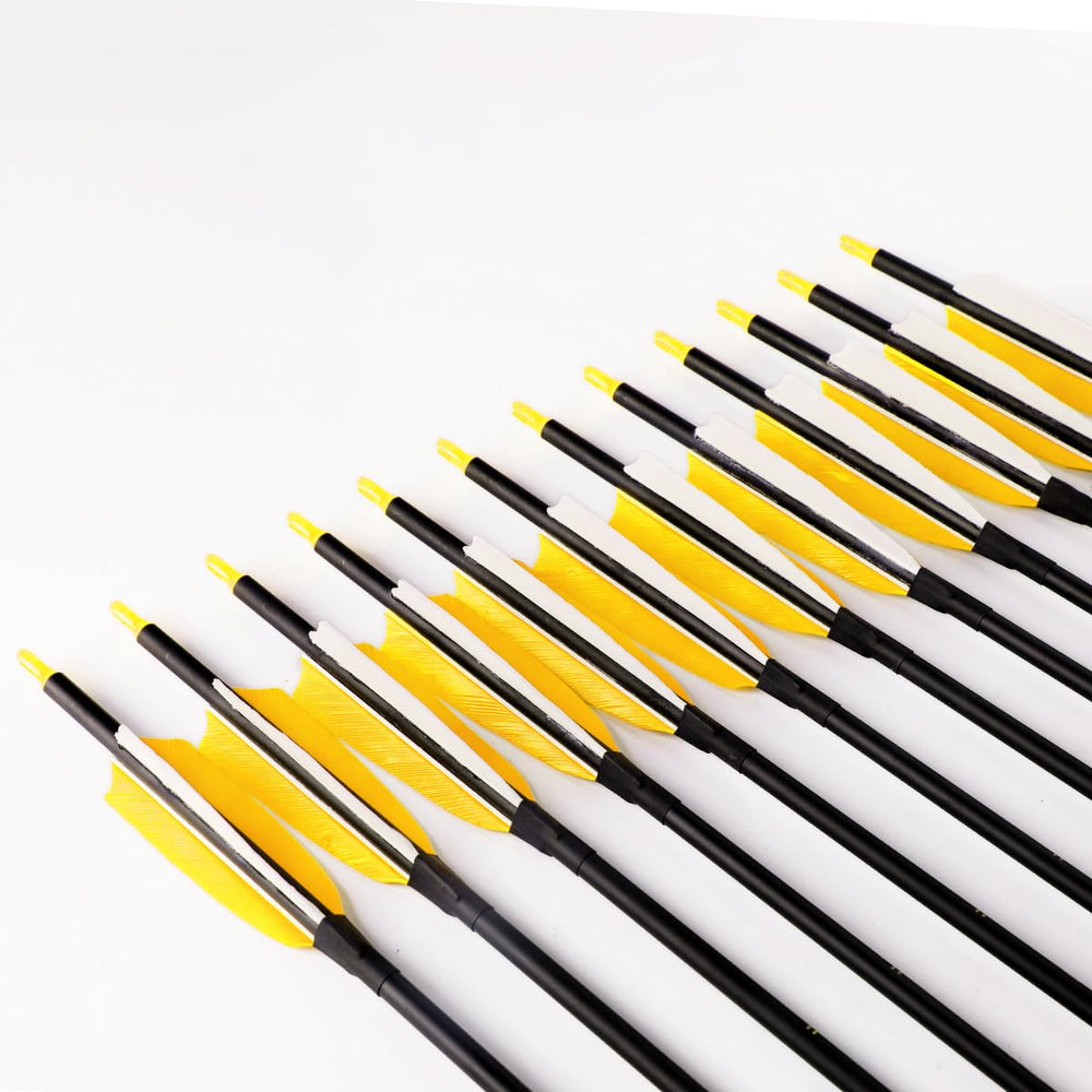 LWANO adjustable nocks demonstrate adaptable fit for recurve and longbows.