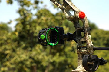 LWANO 5-pin bow sight left/right compatibility demonstrates flexible mounting options.