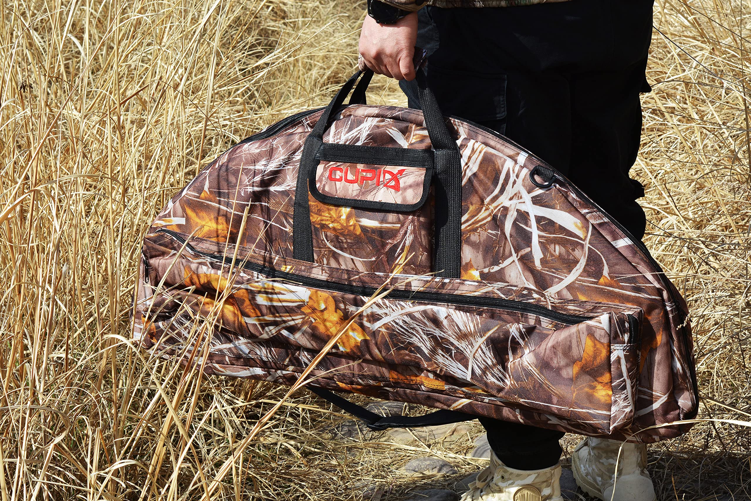 LWANO durable 600D canvas bow case guards the bow during transport