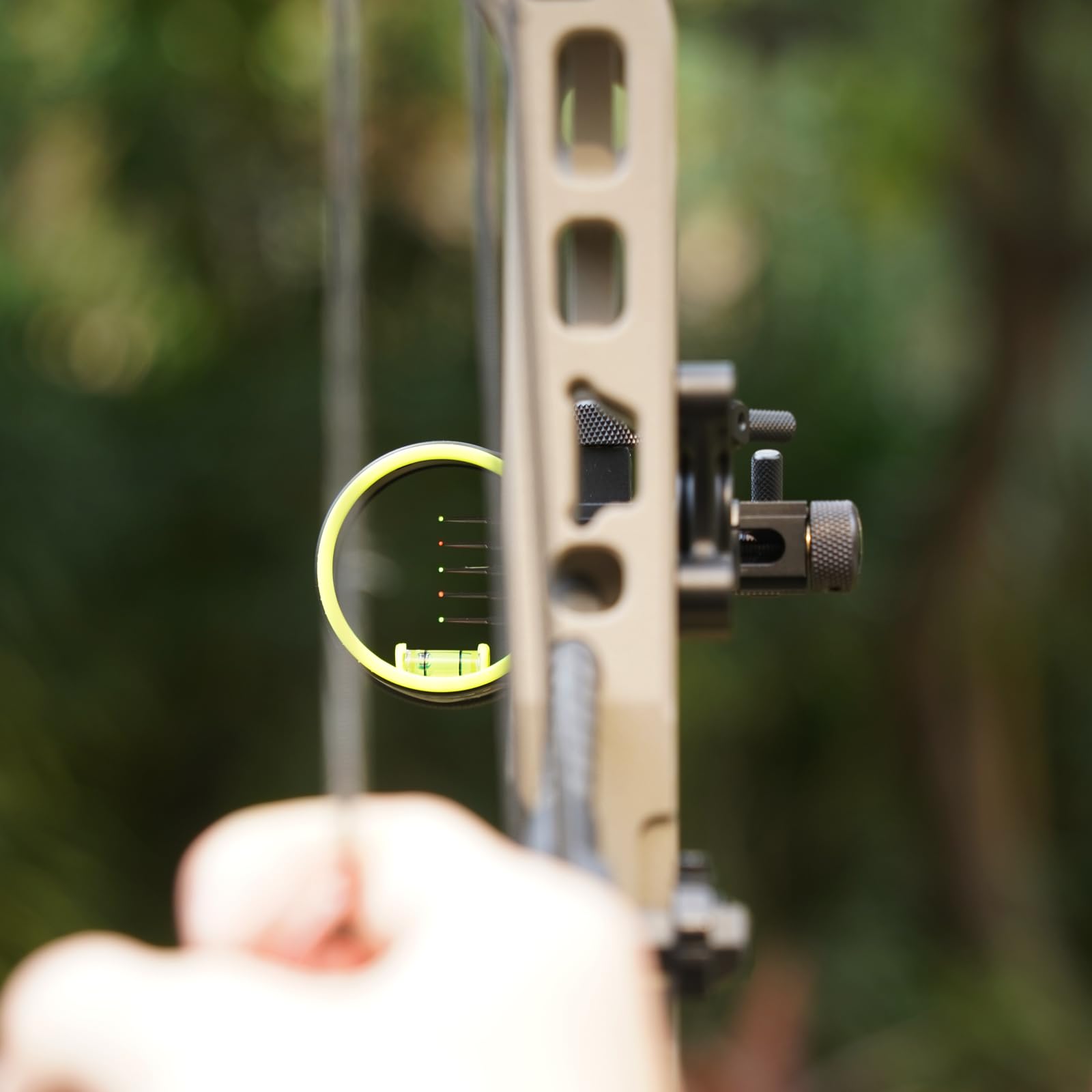 LWANO 2X-8X magnification compatibility expands aiming options across ranges.