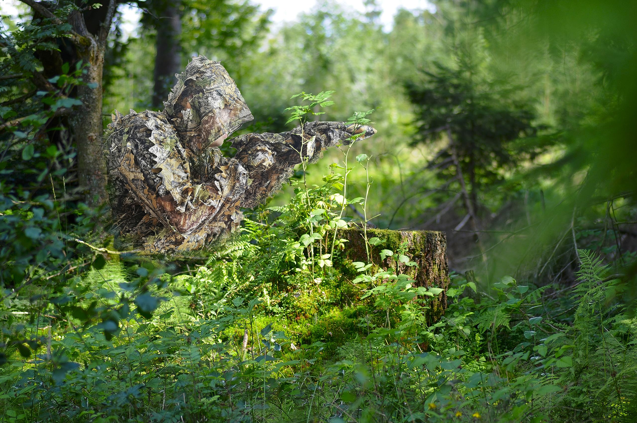 LYLPYHDP Ghillie suit suitable for hunting, Halloween and jungle activities.