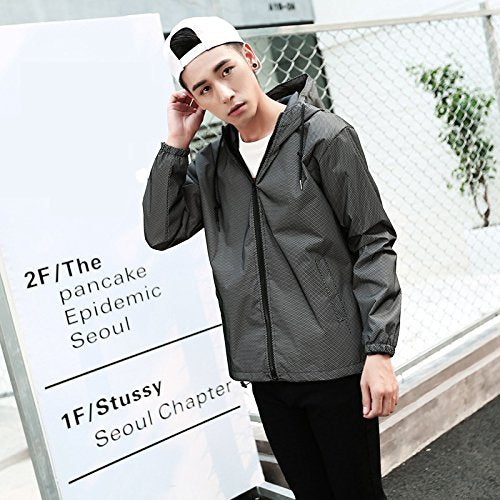 LZLRUN windbreaker shows elastic cuffs and drawstring waist for adjustable fit