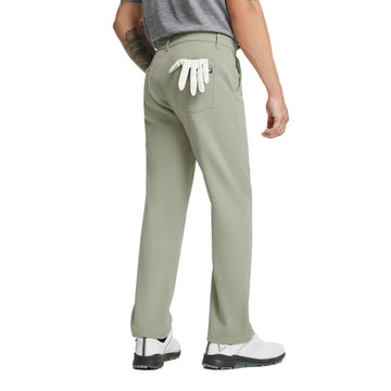 M MAELREG men's golf pants pocket detail highlights deep front pockets for essentials.