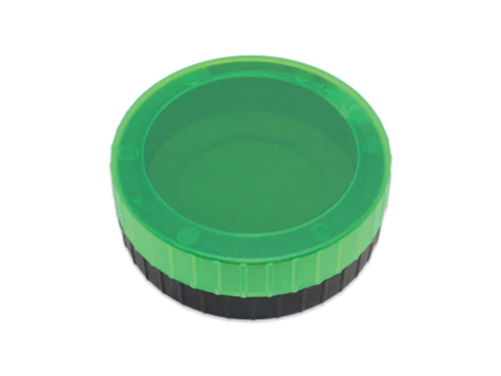Leaders can be pulled out or layered in any order for tangle-free access