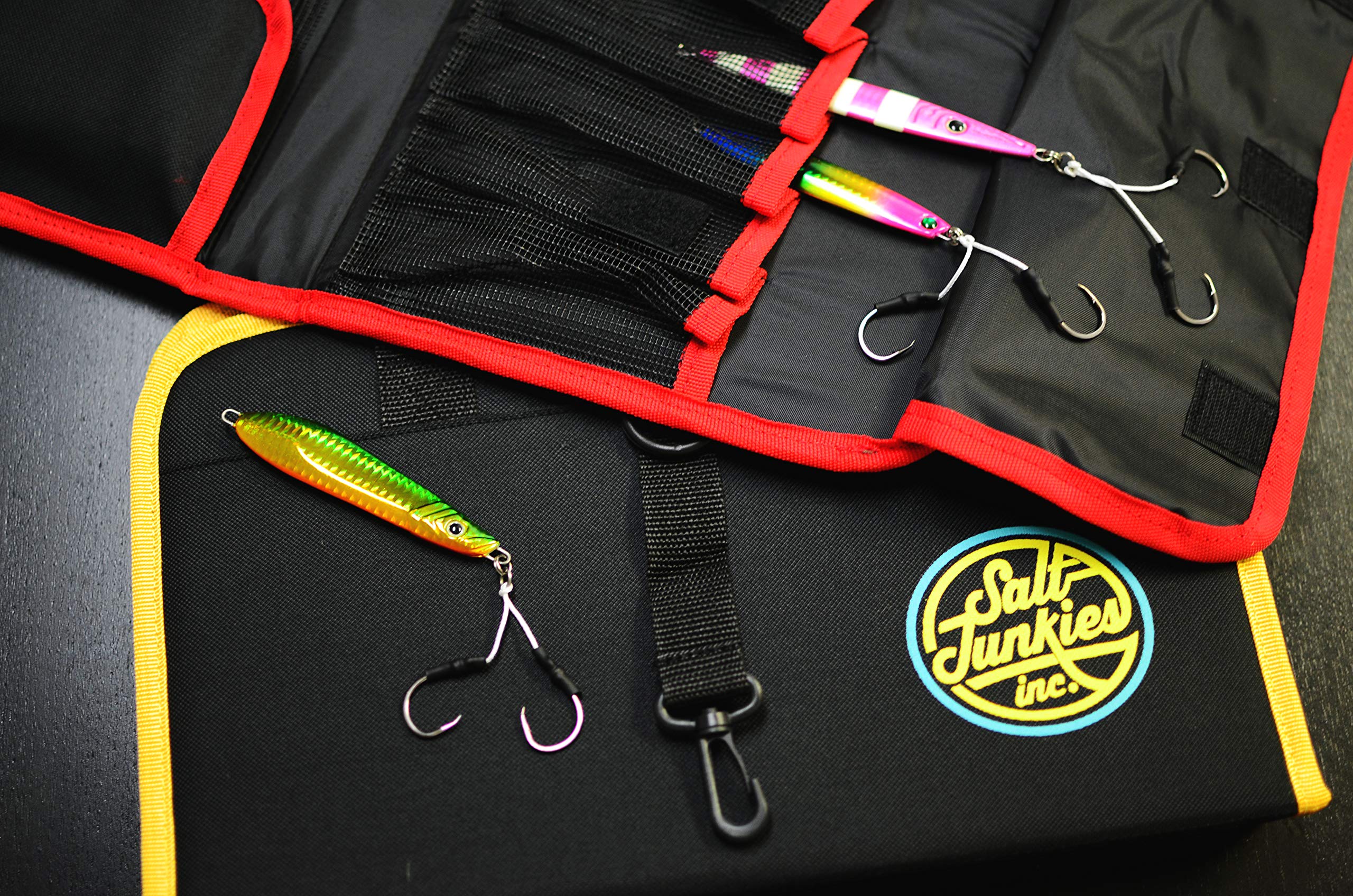 Close-up of hook-n-loop claps on MagBay Jig Bag