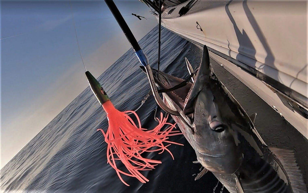 MagBay Lures included lure bag stores two rigs securely for travel.