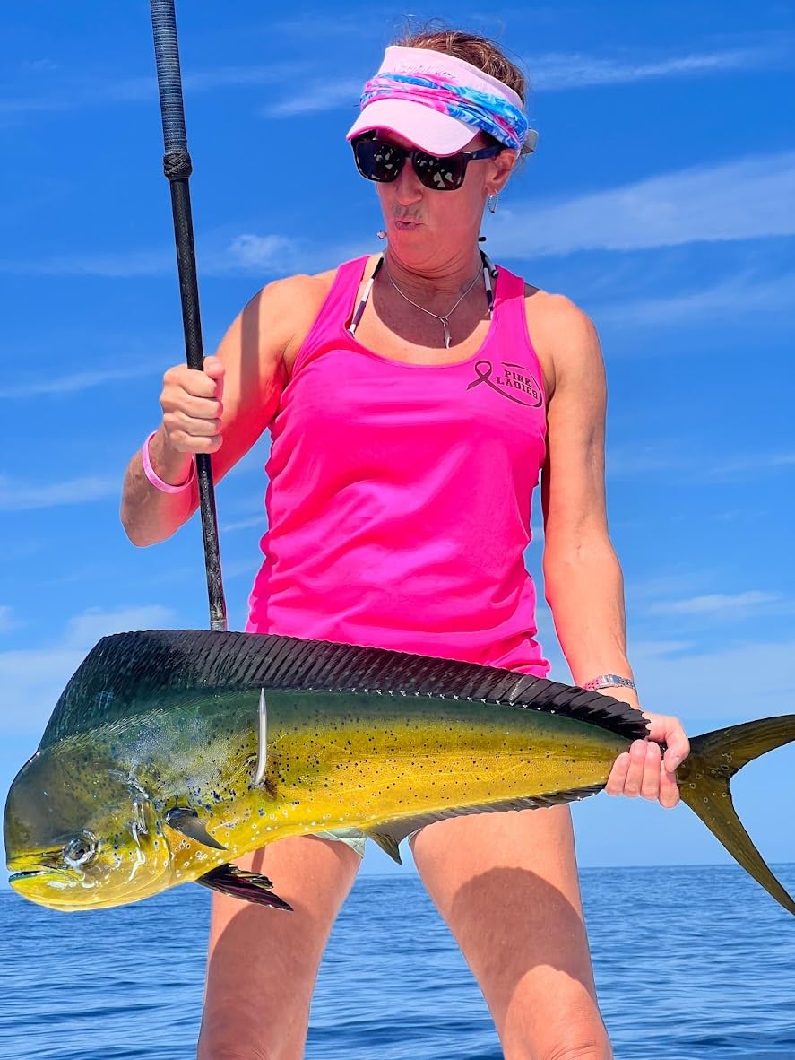 MagBay RM5 UV 5in lure with ultraviolet pattern boosts attraction in sunlit water.