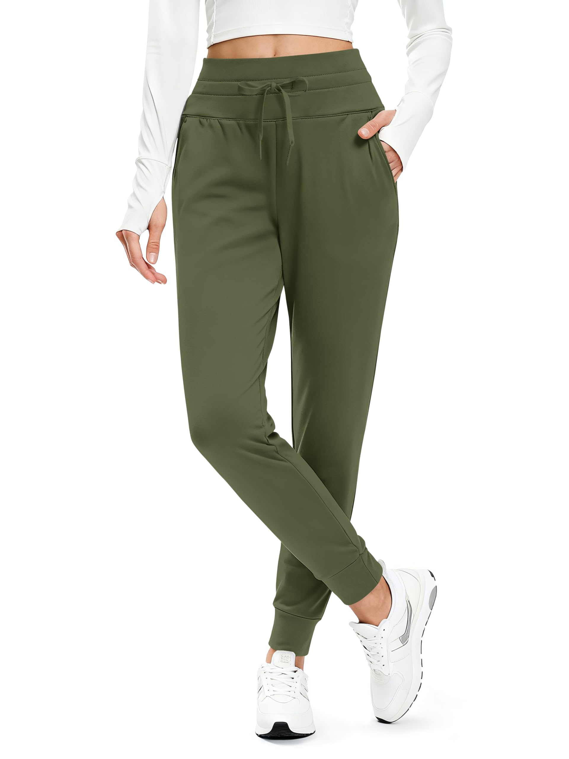 MAGCOMSEN joggers interior close-up highlights soft fleece lining for all-day comfort.