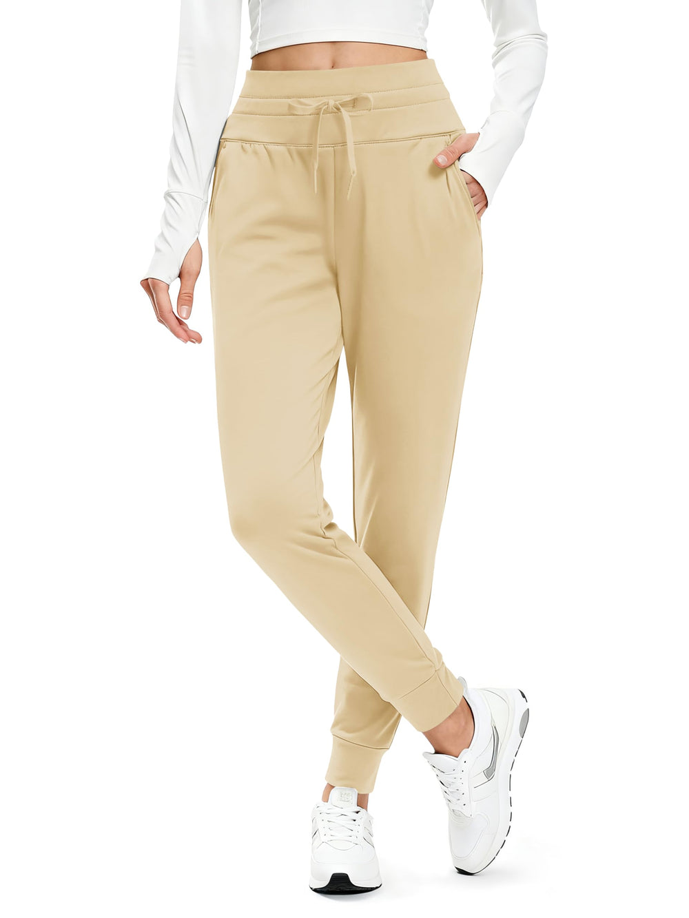 MAGCOMSEN women's fleece-lined joggers side view highlights deep pockets for essentials on hikes
