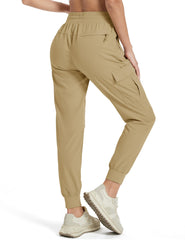 MAGCOMSEN Womens Joggers side pockets enable secure storage during hikes