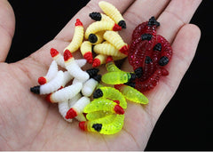 Assorted maggot grub soft lures for fishing (2.4cm)