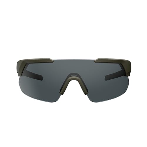 Magpul Defiant with polarized gray lenses reduces glare for outdoor activities