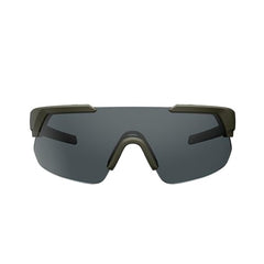 Magpul Defiant with polarized gray lenses reduces glare for outdoor activities