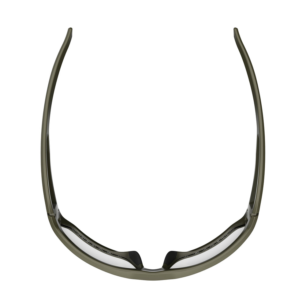 Magpul Radius hinge-detail shows durable coated stainless steel pins.