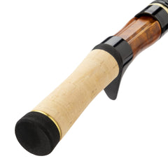 FSG-B382UL with light lures showing precise casting capabilities.