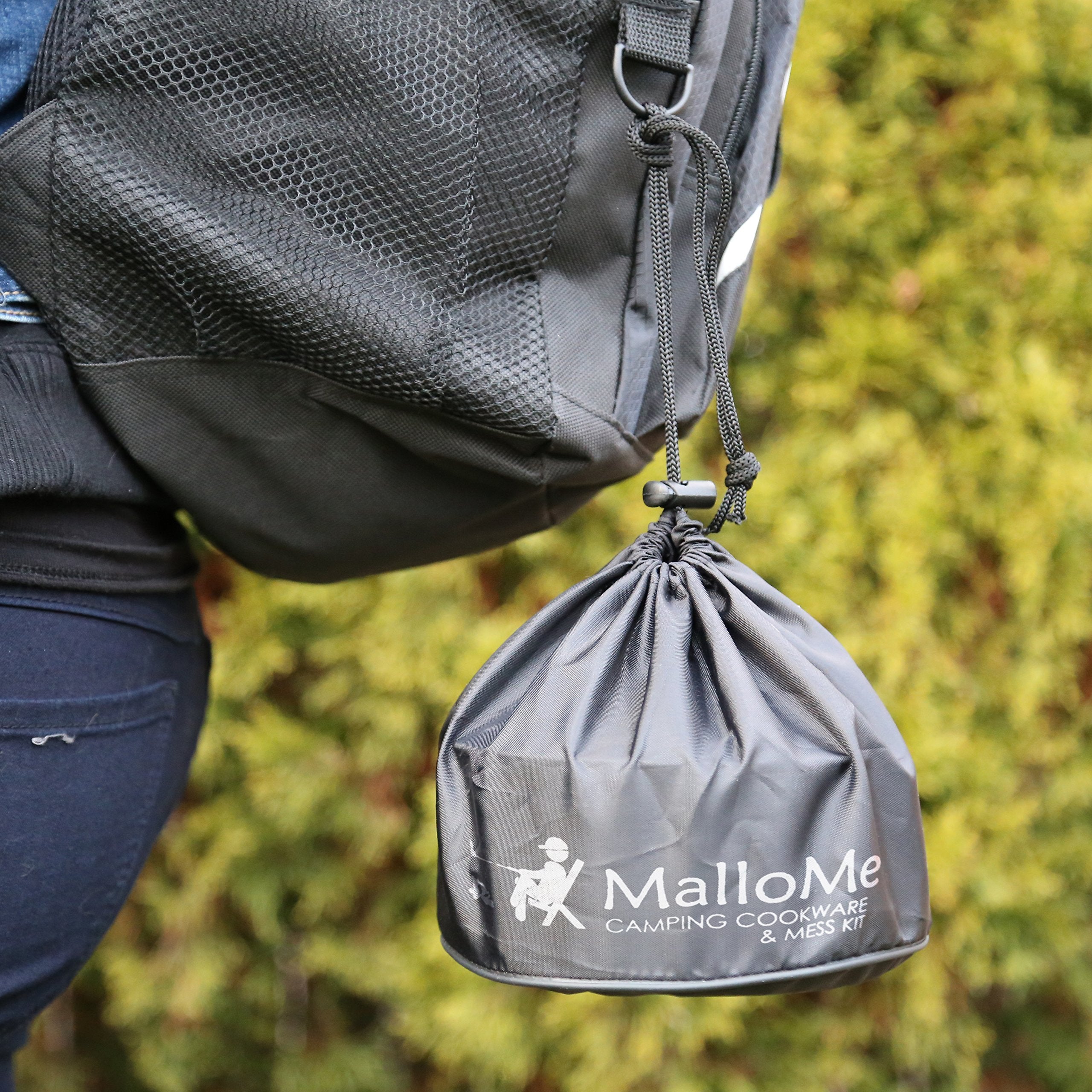 MalloMe soup spoon aids tasting and stirring on outdoors