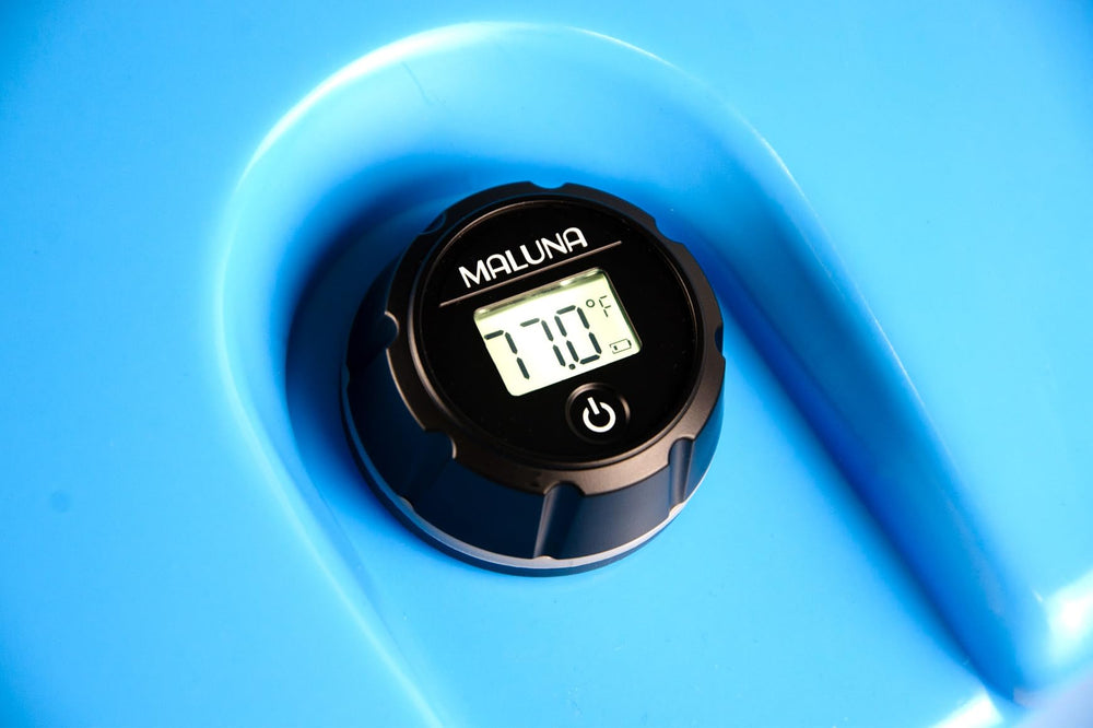 Durable water-tight seal protects against rain and splashes during trips.