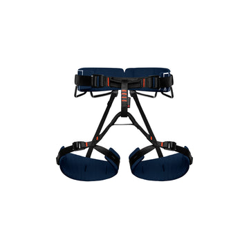 Mammut 4 Slide harness highlights adjustable leg loops for diverse gear layers