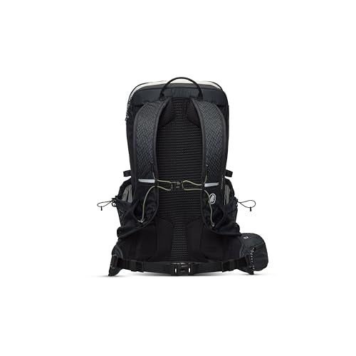Mammut Ducan 22 hip belt providing ergonomic comfort on hikes