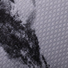 Mammut Gym Print Chalk Bag Alpine AOP showing dust-resistant closure for chalk containment