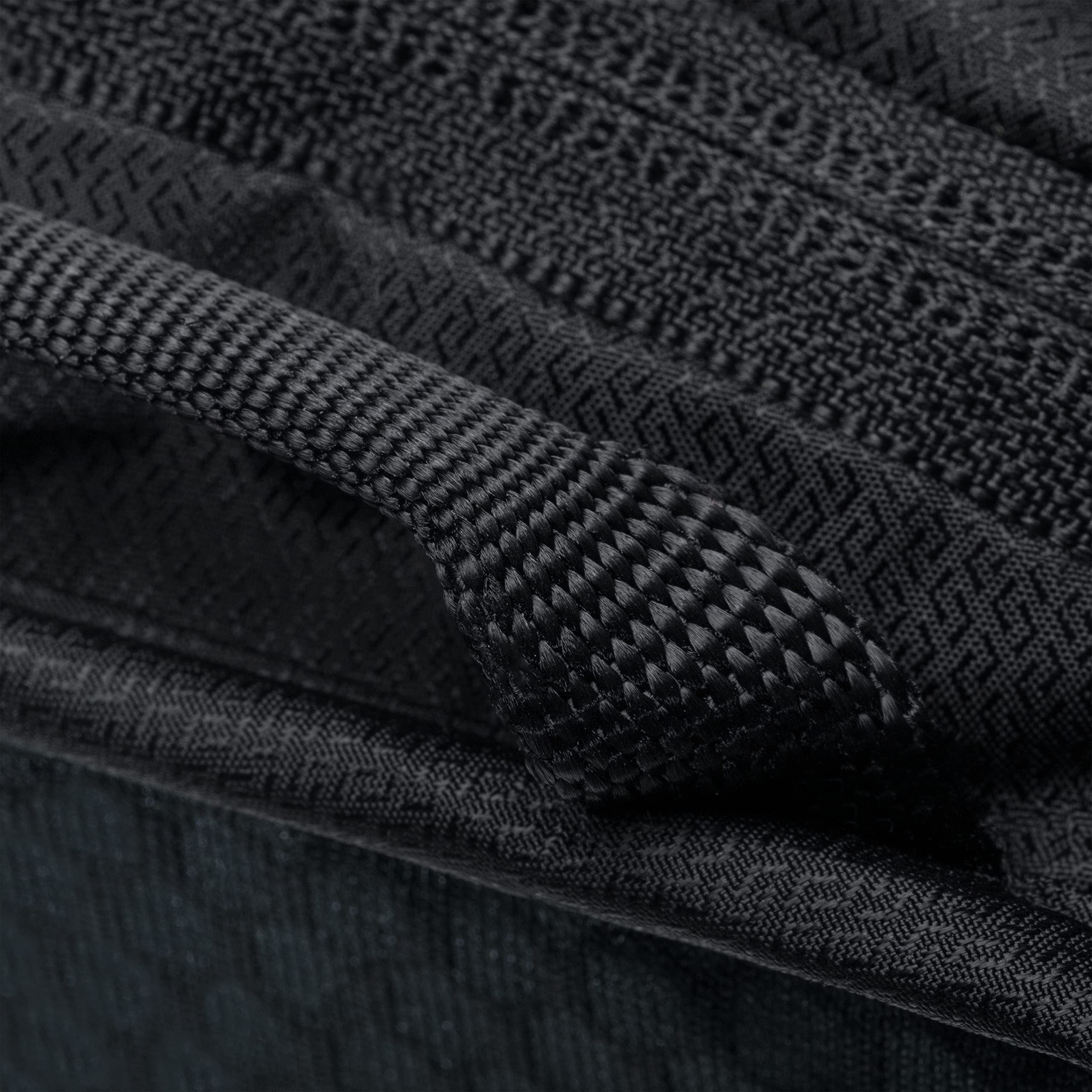 Mammut Lithium waistpack water-repellent finish protects belongings.