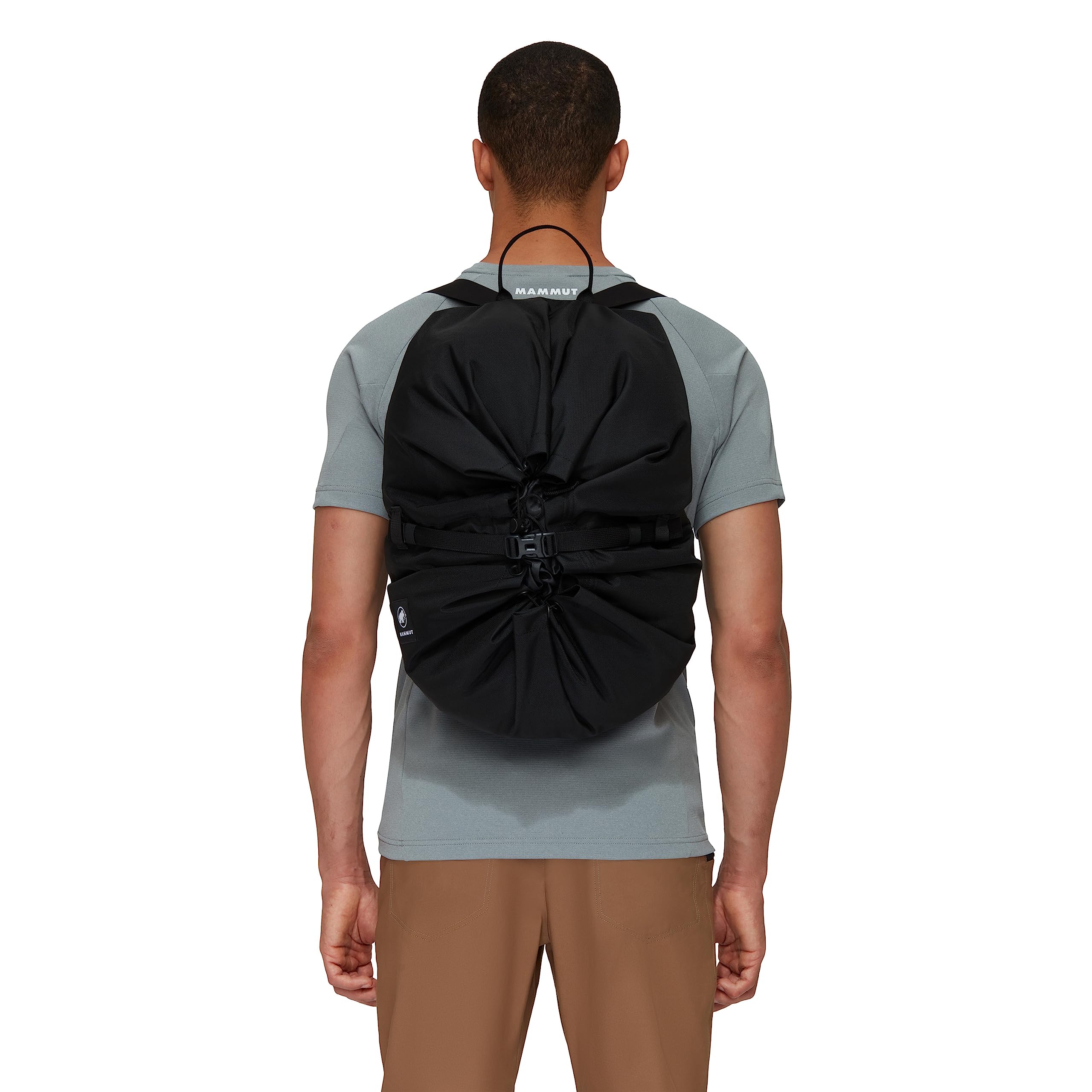 Adjustable shoulder strap on Mammut Neon Rope Bag for a comfortable fit
