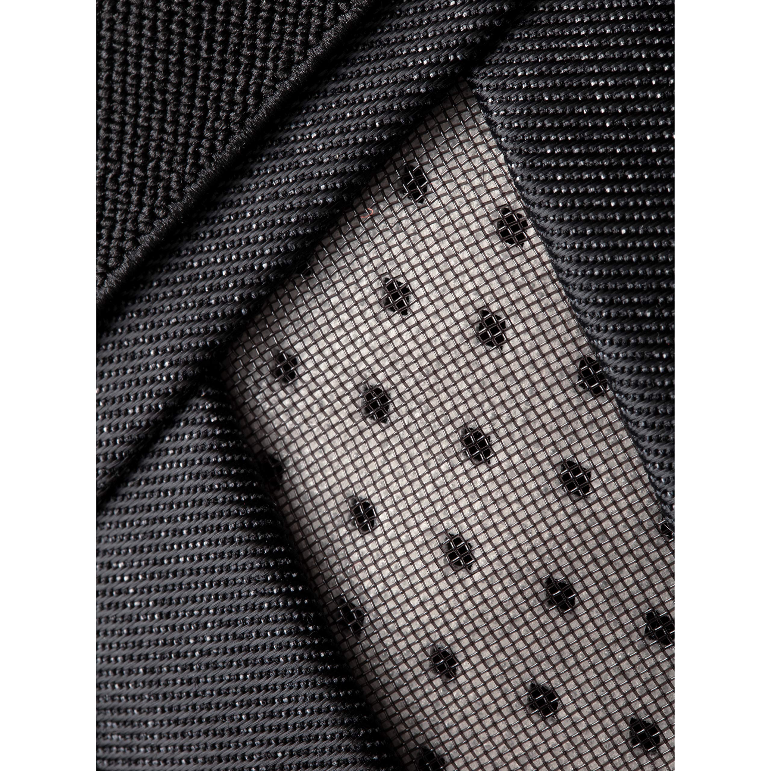 Adjustable leg loops on Ophir 3 Slide enabling a precise, customizable fit.