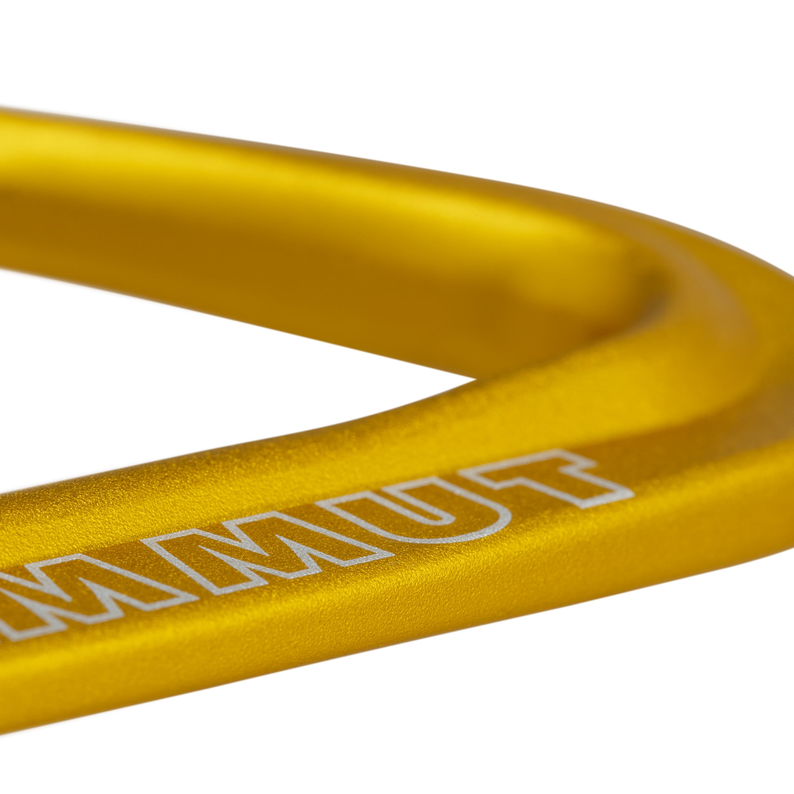 Mammut Sender Wire Rackpack features optimized nose for easier clipping and unclipping.