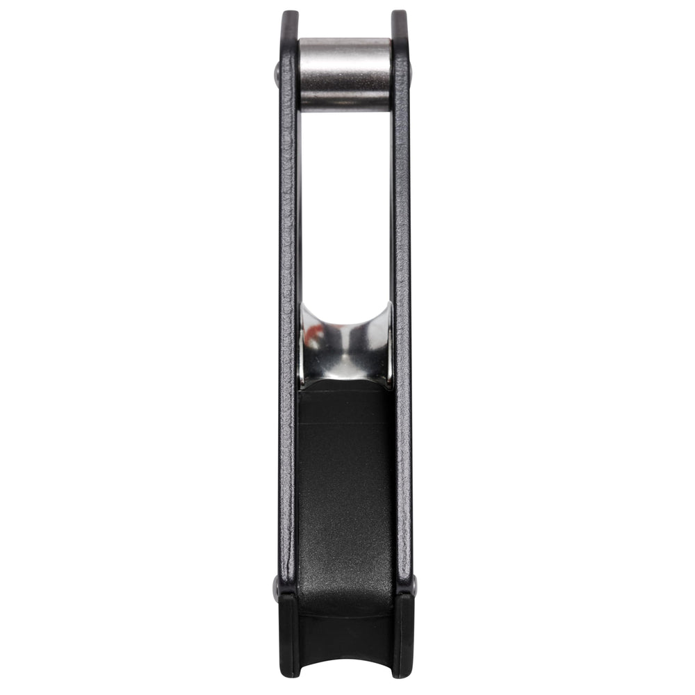 Mammut Smart 2.0 grey belay device in use showing smooth handling.