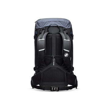 Mammut Trion 38L women’s pack, side-access for quick main compartment reach