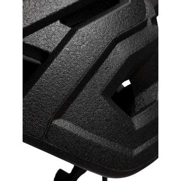 Mammut Wall Rider helmet displaying EN 12492 and UIAA 106 certifications.