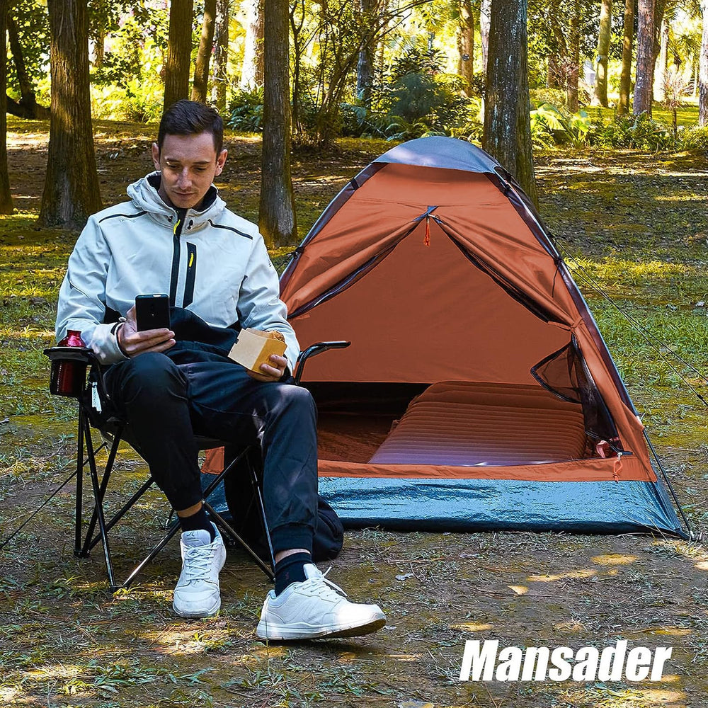 Mansader carry bag simplifies packing after a cozy outdoor excursion.