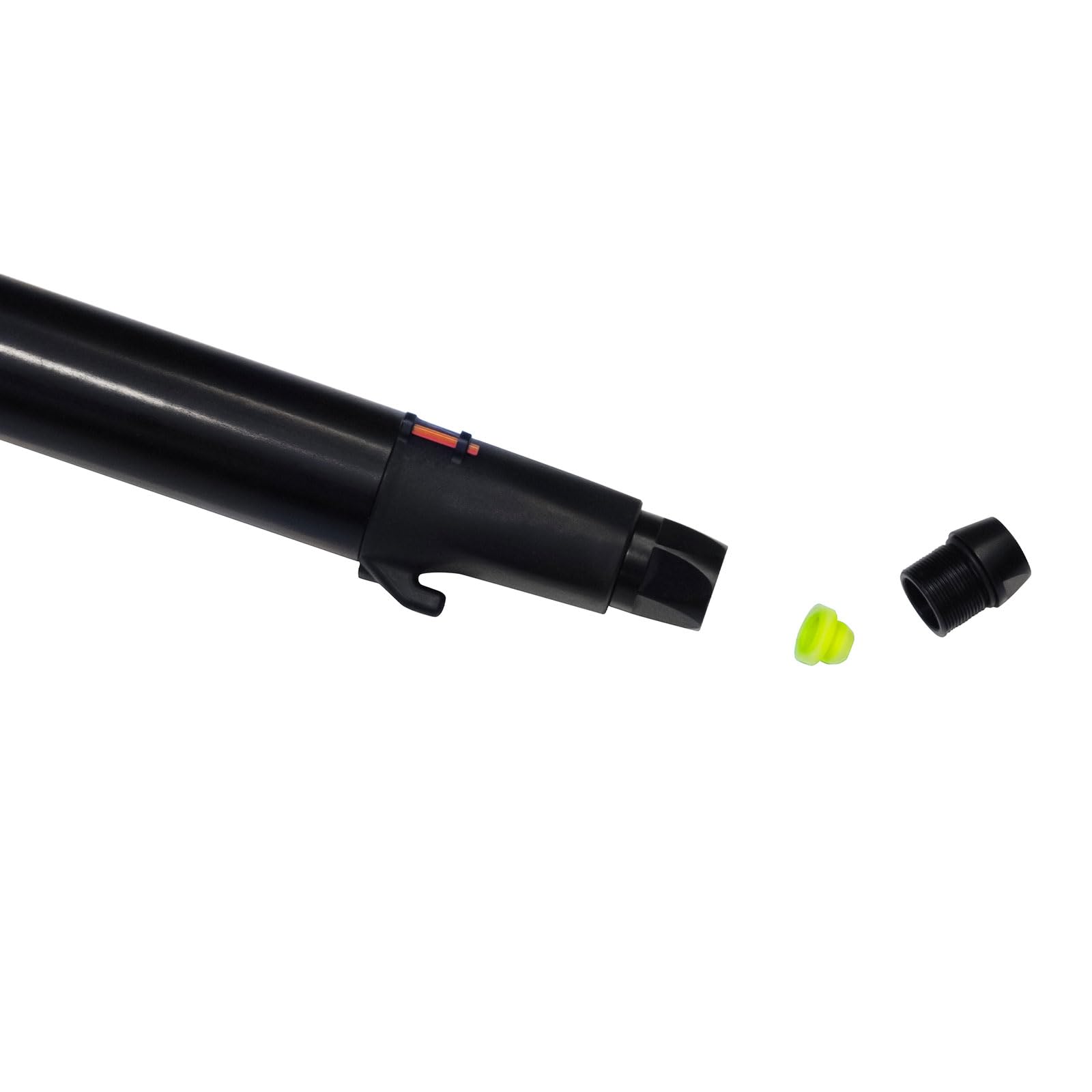 Mares Force ergonomic handle with safety catch enhances control and quick release underwater.