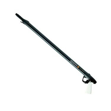 Mares Sten in action underwater shows fast, precise shooting for confident targeting.