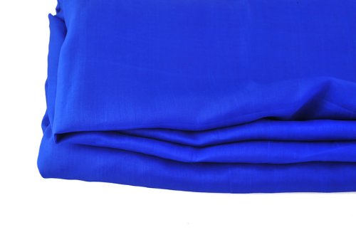 Marycrafts silk liner in its pouch showing compact travel storage