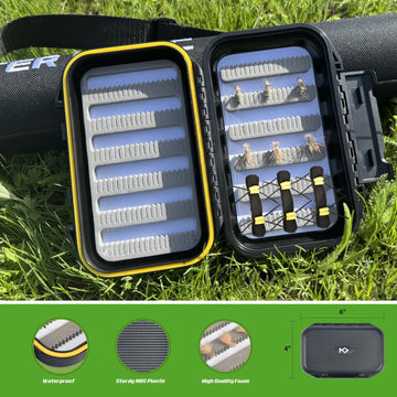 MASTER LOGIC fly box case keeps 200 flies organized for quick selection