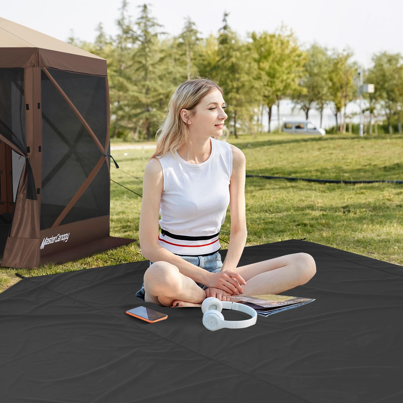 MASTERCANOPY hexagonal footprint deployed size provides wide waterproof ground cover.