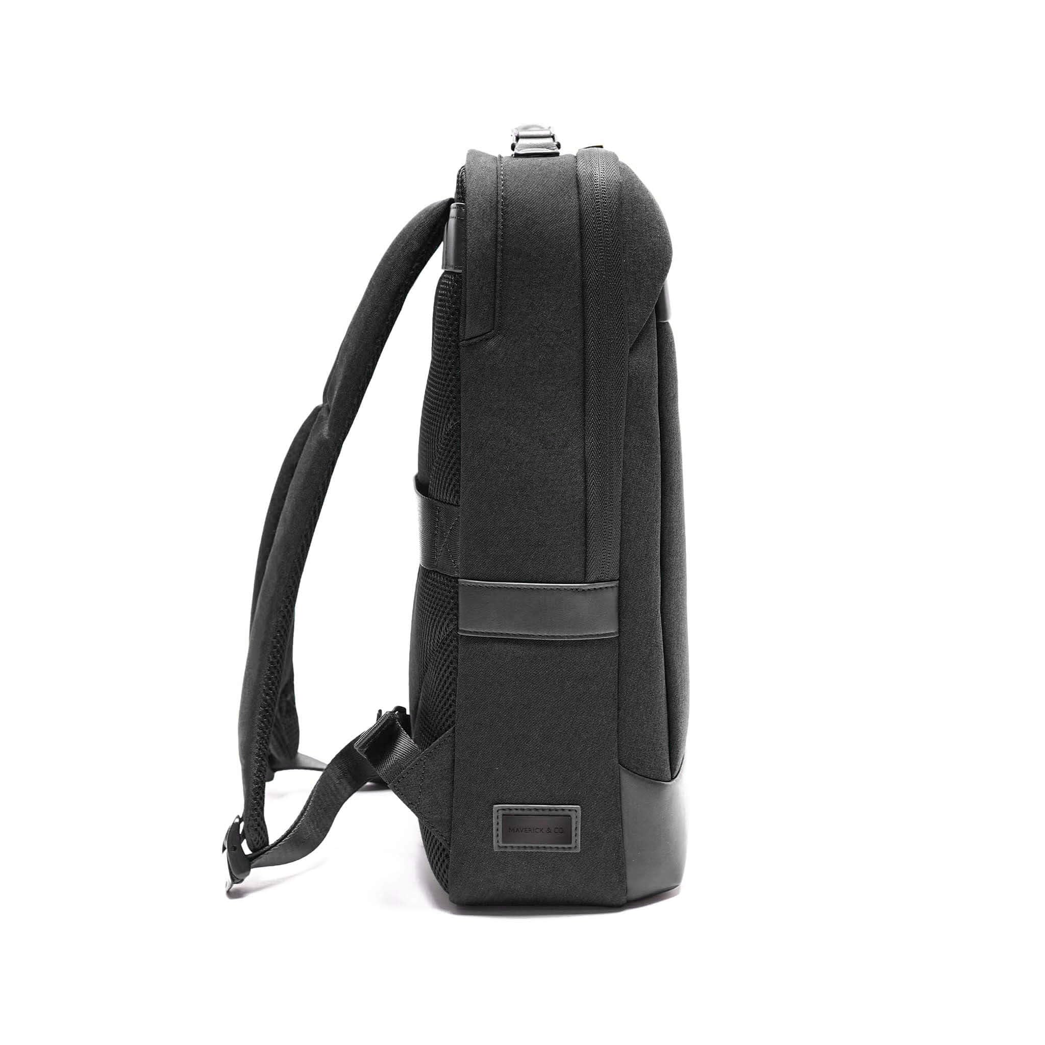 Maverick & Co Forte Light Backpack Black padded shoulder straps for comfort