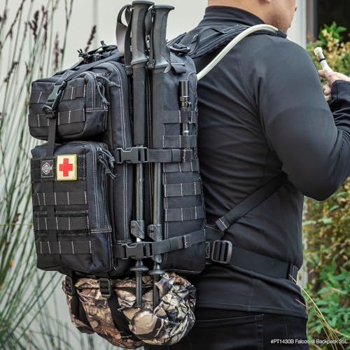 Maxpedition Falcon-III back panel with 3D mesh keeps you cool during long commutes