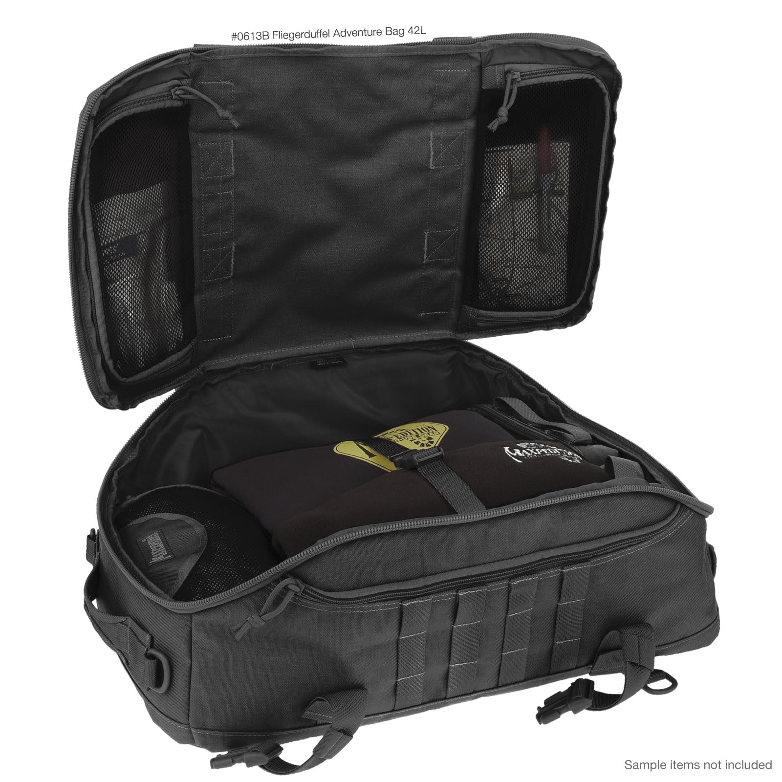 Maxpedition Fliegerduffel Black durable stitching reflects quality craftsmanship.