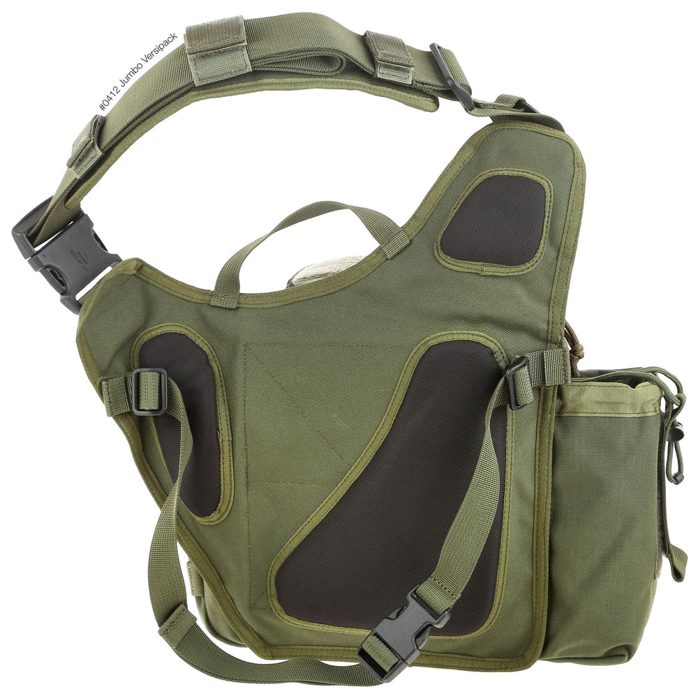 Rain cover cinch adds weather protection on the Jumbo Versipack.