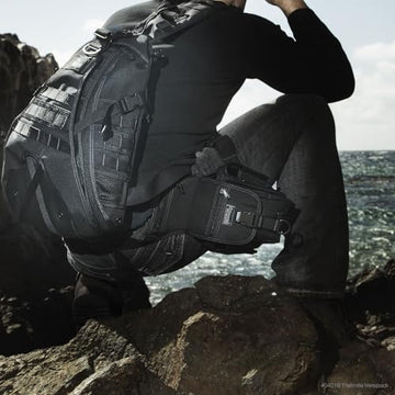Maxpedition Thermite Versipack side view illustrates expandable storage capacity