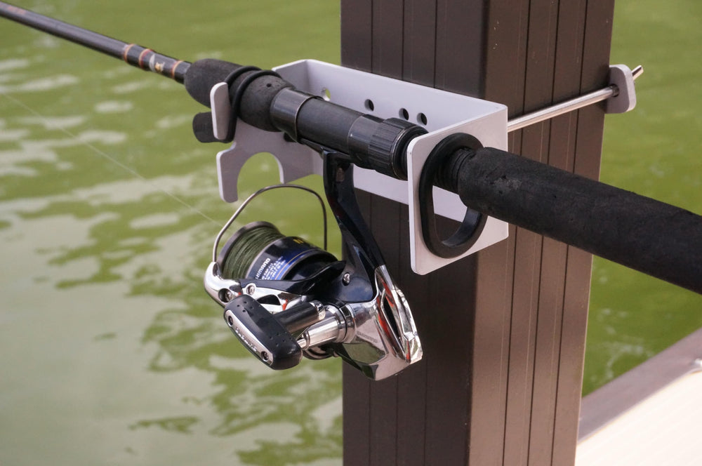 MAXXTUFF MTM104 wood post mount option shows versatile mounting with screws.