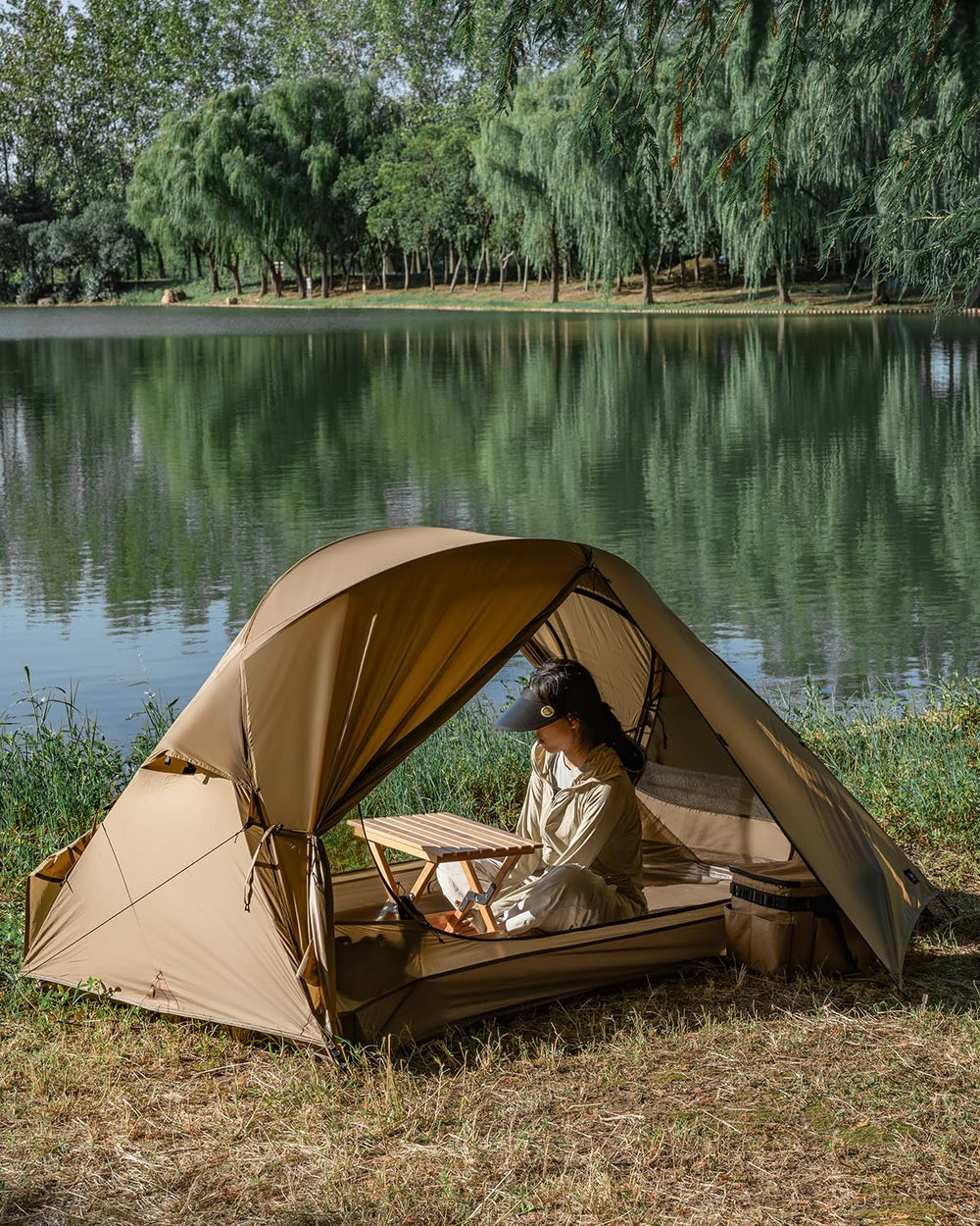 MC TOMOUNT tent weighs 4.4 pounds for easy carry on adventures.