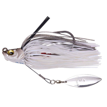 Megabass UOZE Swimmer head design enhances weed-cutting efficiency.