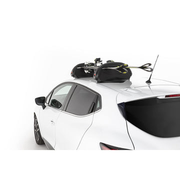 MENABO Aconcagua adapts to various vehicle roof rails for versatility.