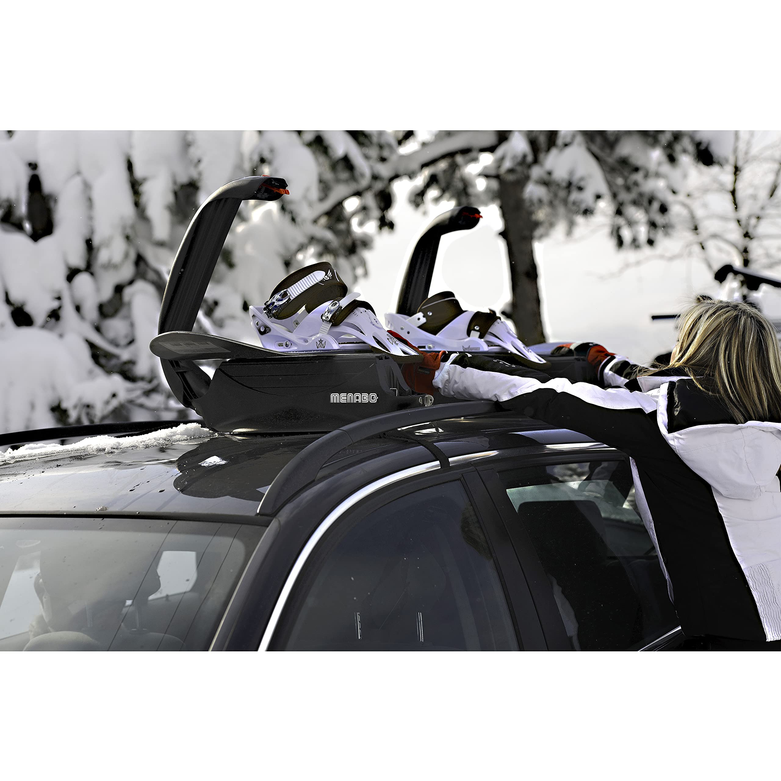 Tool-free installation of MENABO Aconcagua carrier saves setup time.