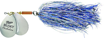 Mepps MFD7T CSC double blade musky flashabou, close-up, shows flash for attracting muskies.