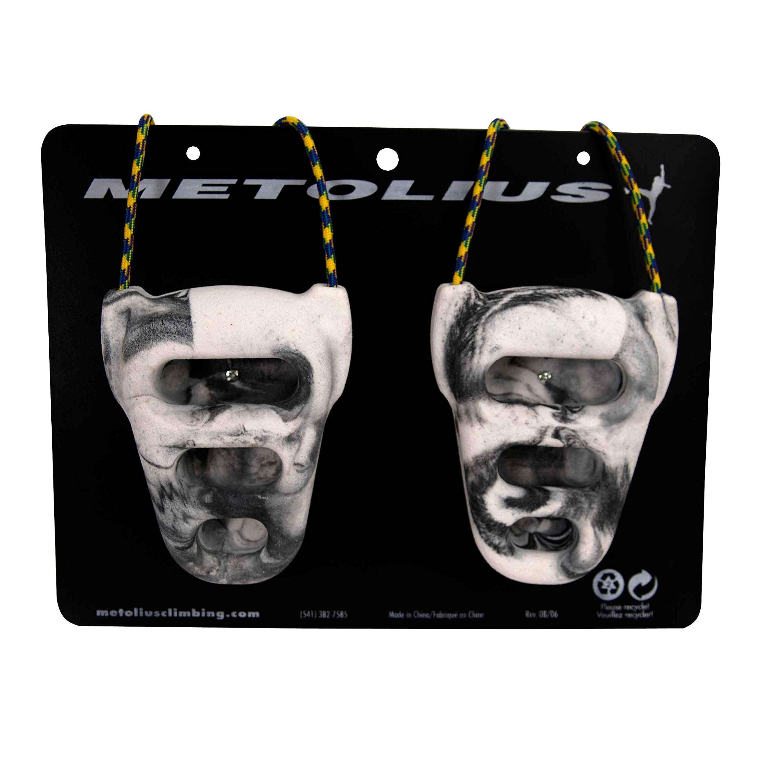 Metolius Rock Rings 3D in black and white, close-up texture aiding hand mobility for climbers